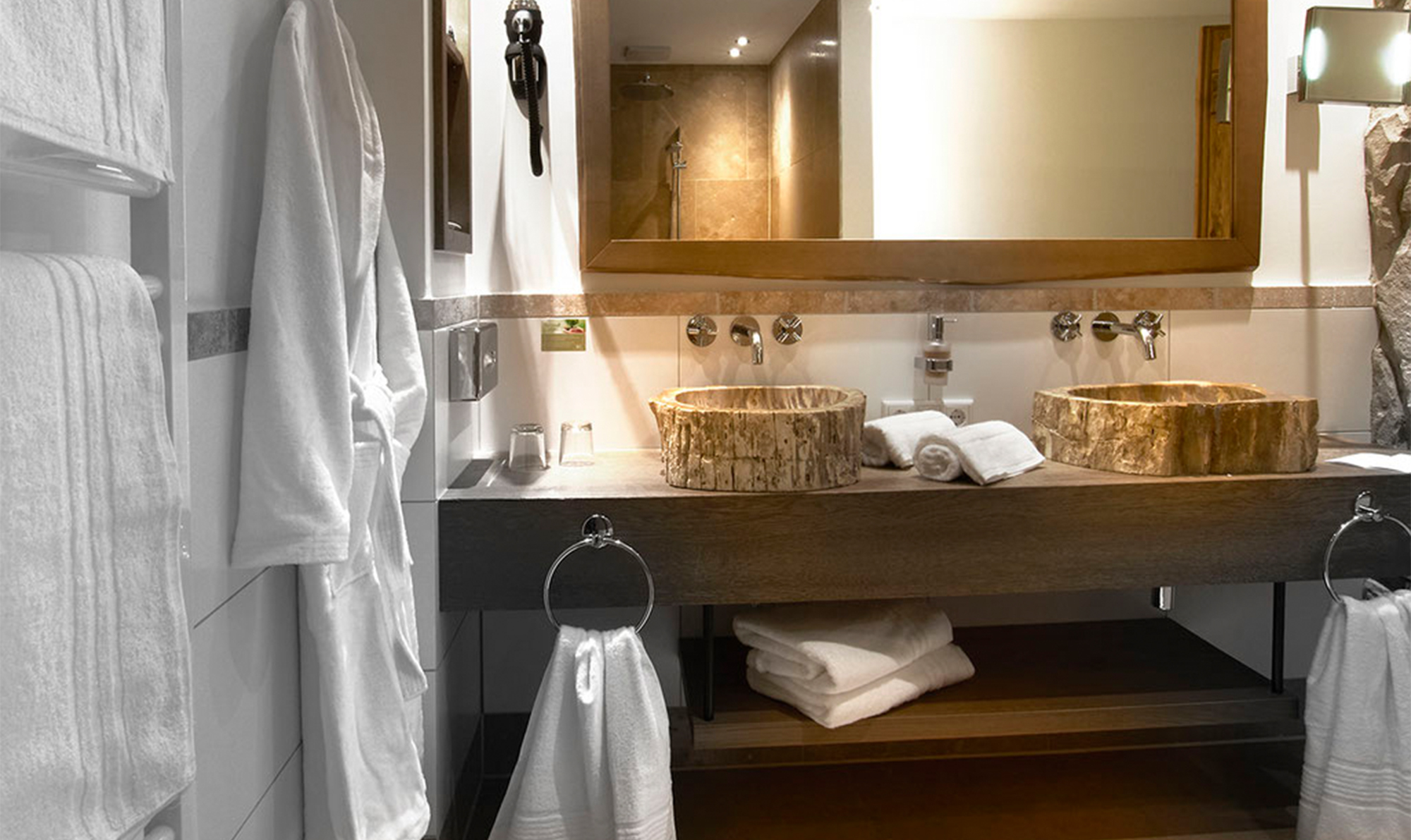 Hotel Badematte Tokio - Image 2